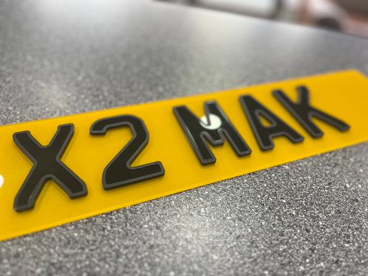 4D Flush Shadow Gloss With Matte Outline Number Plate